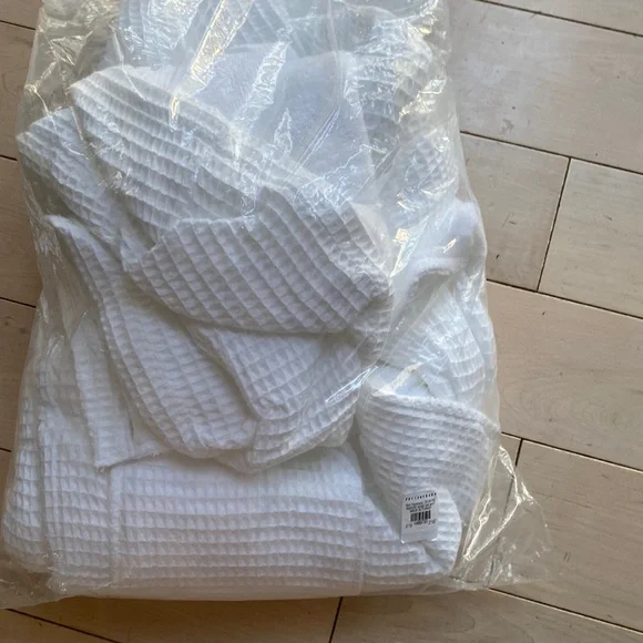 Pottery Barn waffle weave resort cotton terry bathrobe